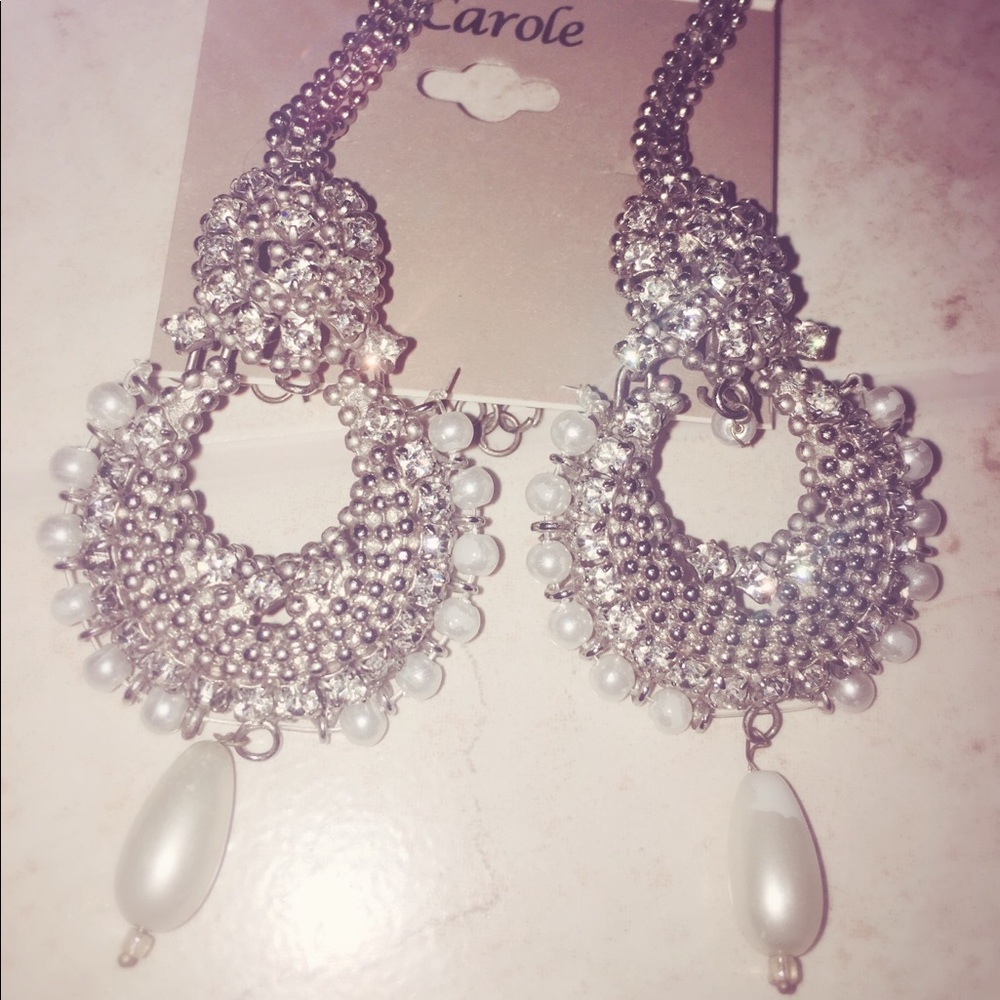 Traditional silver Earrings silver. 2 way styling.